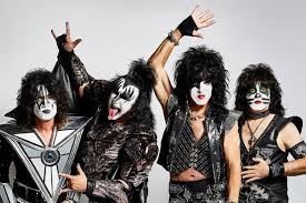KISS - END OF THE ROAD - A LEGUTOLSÓ TURNÉ / ÚJ IDŐPONT!