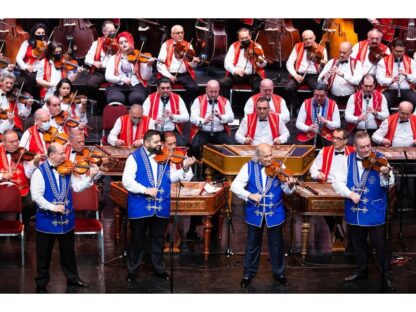 A 100 Tagú Cigányzenekar 35 éves jubileumi koncertje