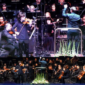 Nyitókoncert NEMZETI FILHARMONIKUS ZENEKAR Közreműködik: BALÁZS JÁNOS zongoraművész